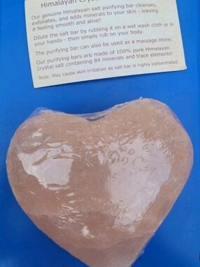 Himalayan Crystal Salt Purifying Bar (Heart Shaped) – Massage & Spa Stone